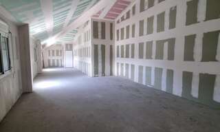 Bureau 2 Pièces 170 m² à louer à Saint-Pierre (97410)