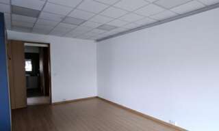 Commerce  88 m² à louer à Le Port (97420)