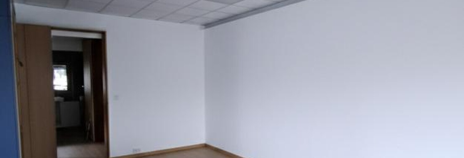 Commerce  88 m² à louer à Le Port (97420)