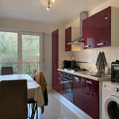 Appartement 4 pièces 846 €