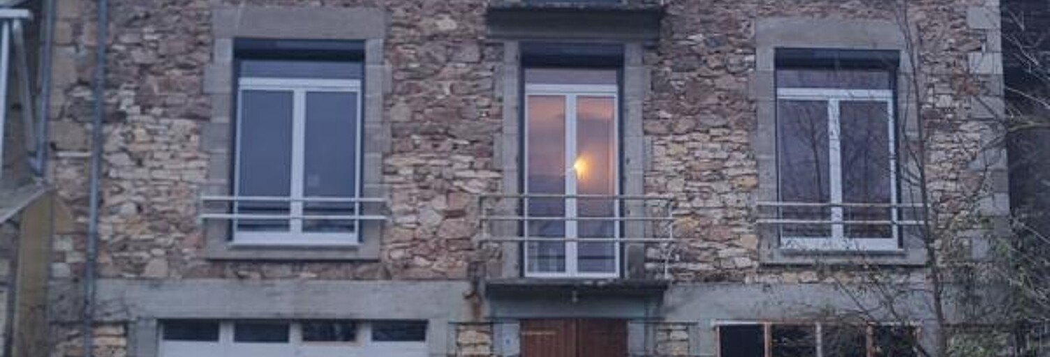 Maison 9 Pièces 190 m² à vendre à Lanuéjouls (12350)