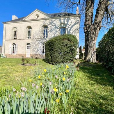 Maison 8 pièces 549000 €