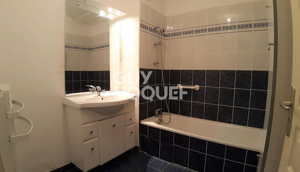 Appartement 4 pièces  à louer Aubenas 07200