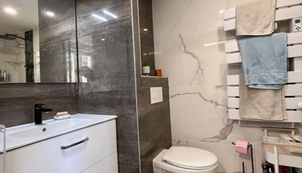 Appartement 2 pièces  à vendre Auriol 13390