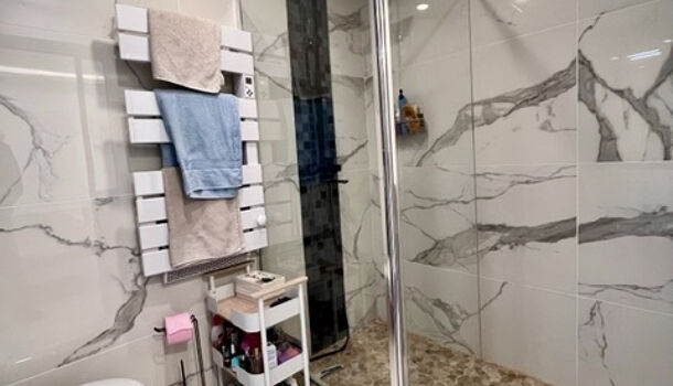 Appartement 2 pièces  à vendre Auriol 13390