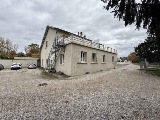 Local professionnel 93m2 bureaux à SALAISE SUR SANNE — photo du bien