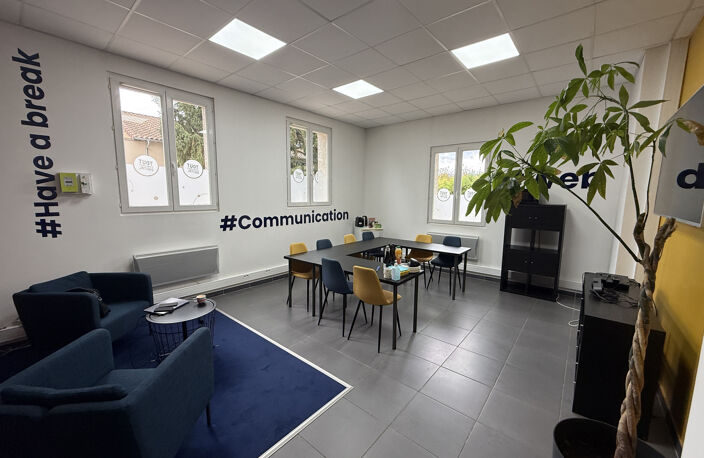 Local professionnel 93m2 bureaux à SALAISE SUR SANNE — photo 4