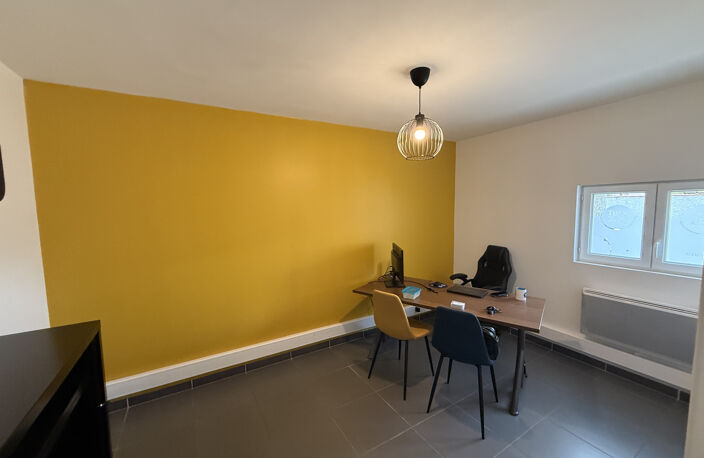 Local professionnel 93m2 bureaux à SALAISE SUR SANNE — photo 5