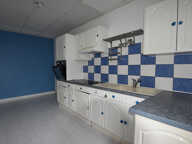 LOCAL COMMERCIAL + APPARTEMENT — photo 4