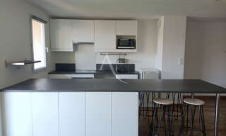 Appartement 4 Pièces 83 m² à louer à Castelginest (31780)