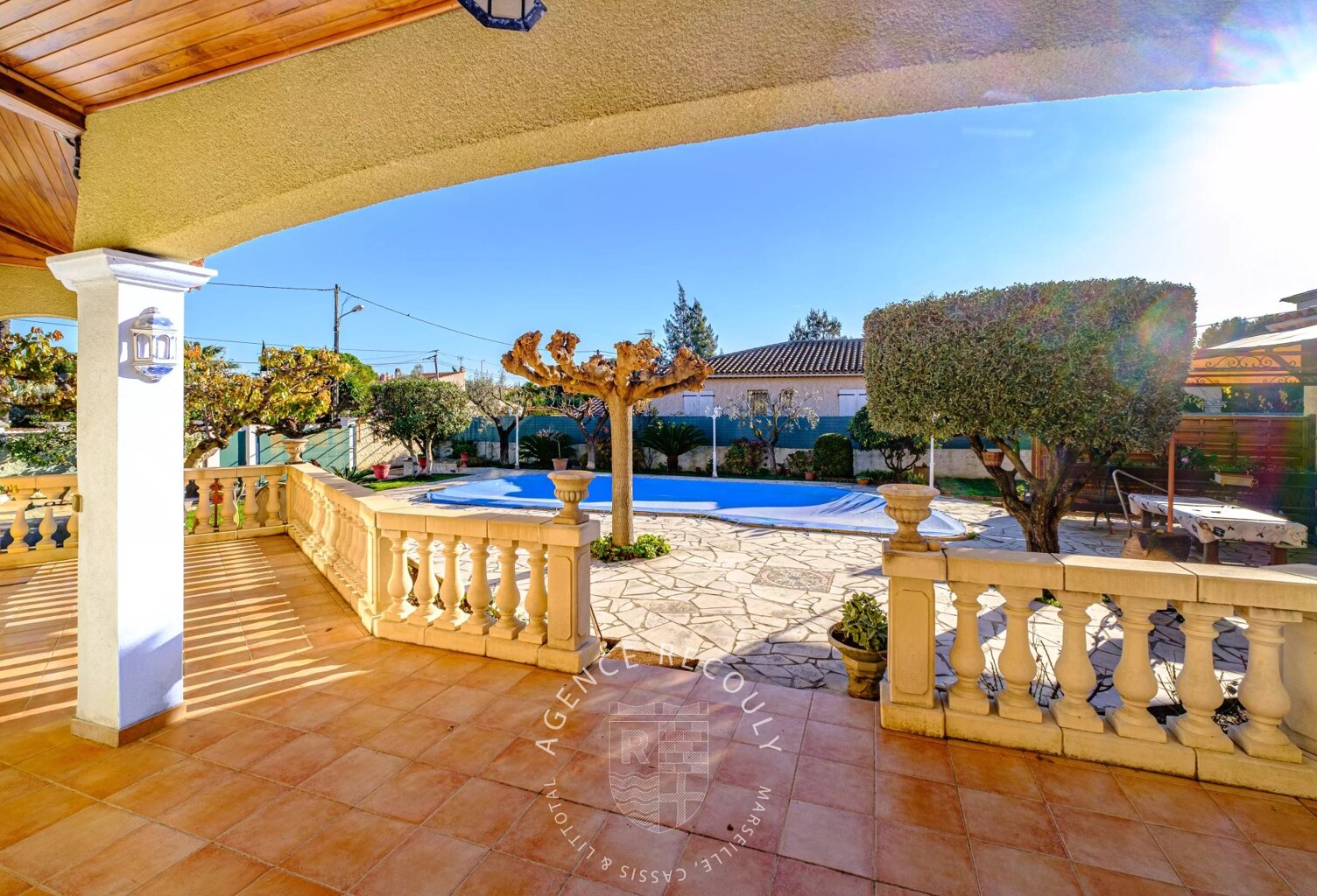 VILLA AVEC PISCINE - GARAGE LA CIOTAT 13600 — photo 1