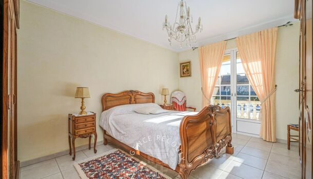 Villa / Maison 5 pièces  à vendre La Ciotat 13600