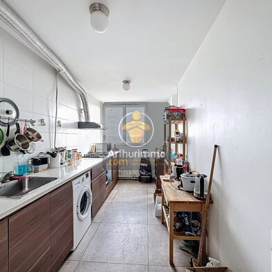 Appartement 4 pièces 580 €