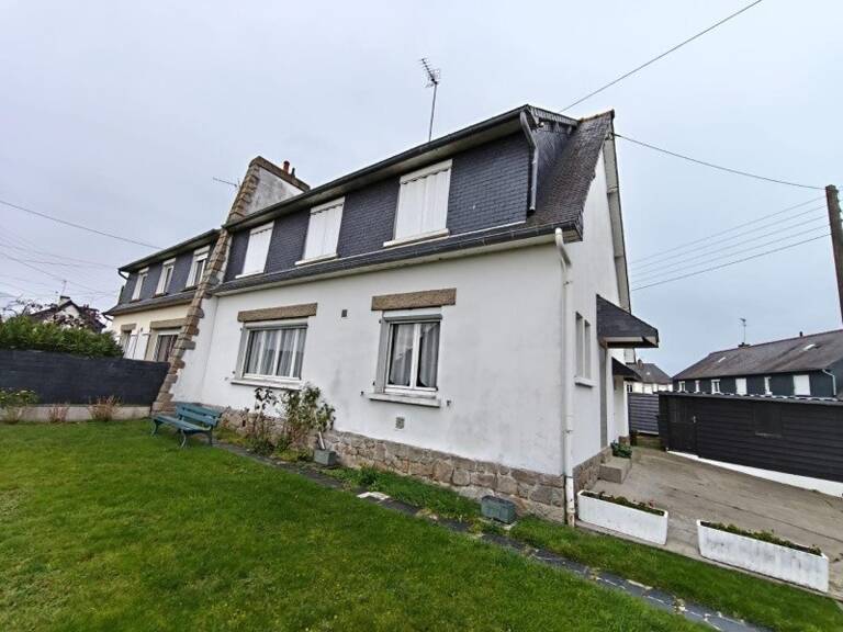 Maison située à Dinard — photo 1
