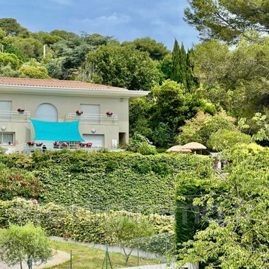 Maison 5 pièces 5500 €