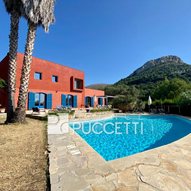 Maison 8 pièces 880000 €