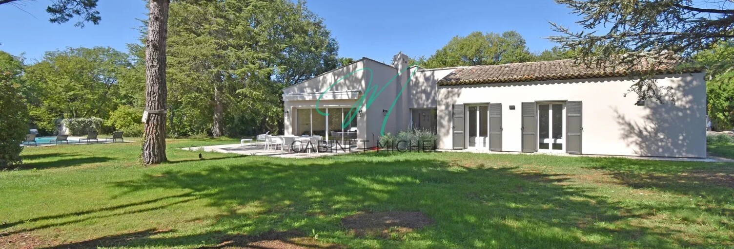 Maison 5 Pièces 149 m² à louer à Roquefort-les-Pins (06330)