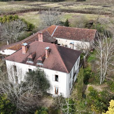 Maison 9 pièces 490000 €