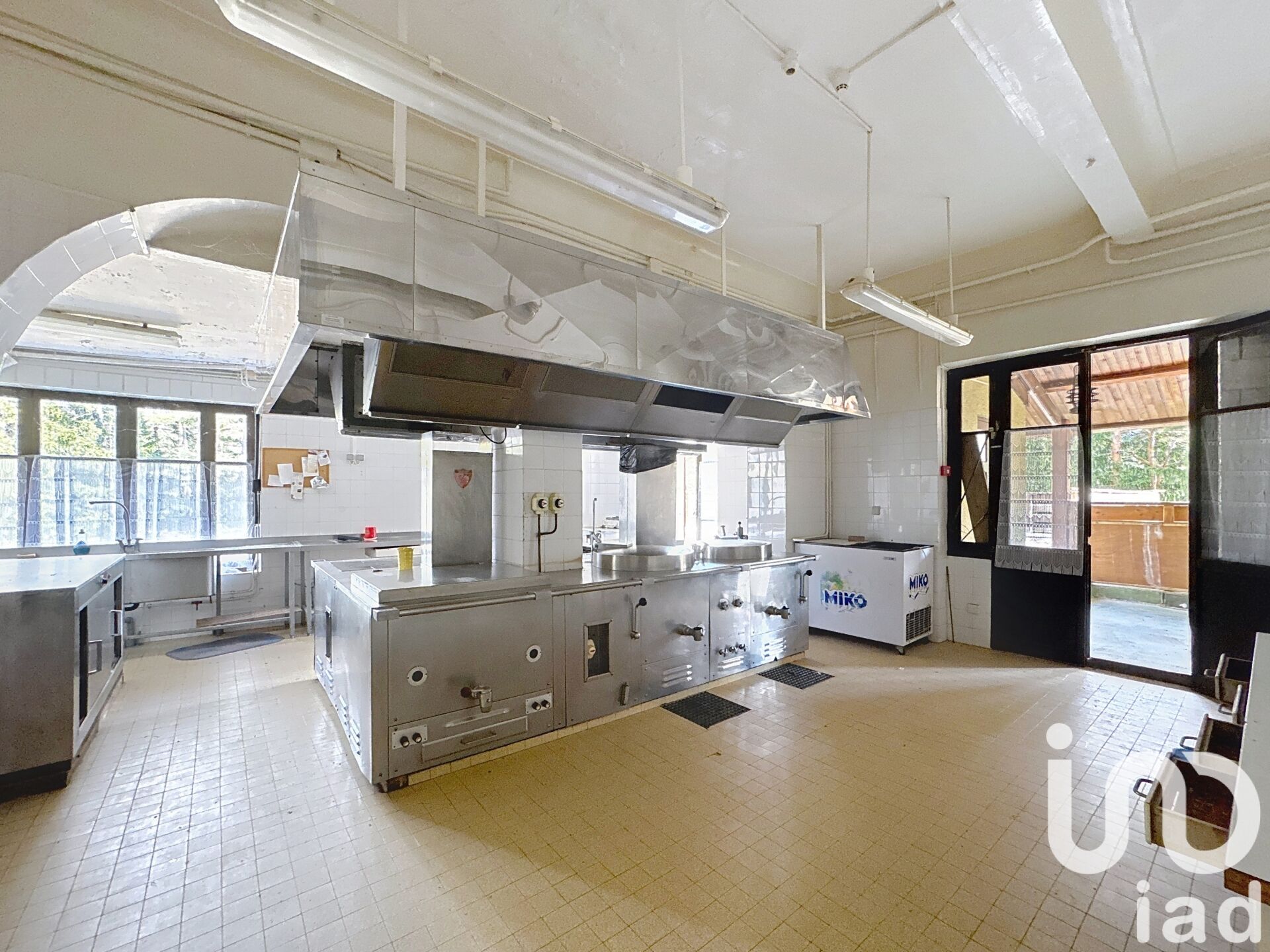 Vente Immeuble 1 963 m² - Photo 3