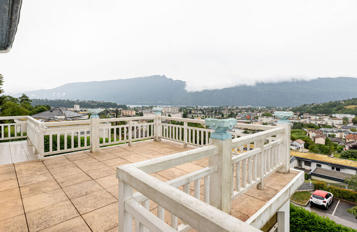 Maison - Aix-Les-Bains - 160 m2 -Vue dégagée Lac et montagnes — photo 4