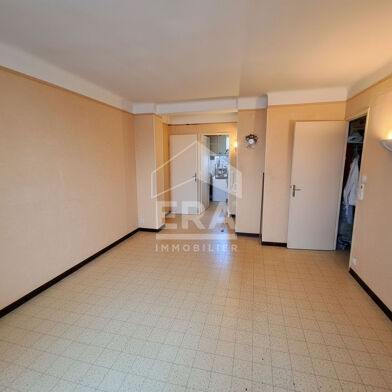 Appartement 3 pièces 132000 €