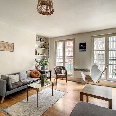 Appartement 3 pièces 840 €