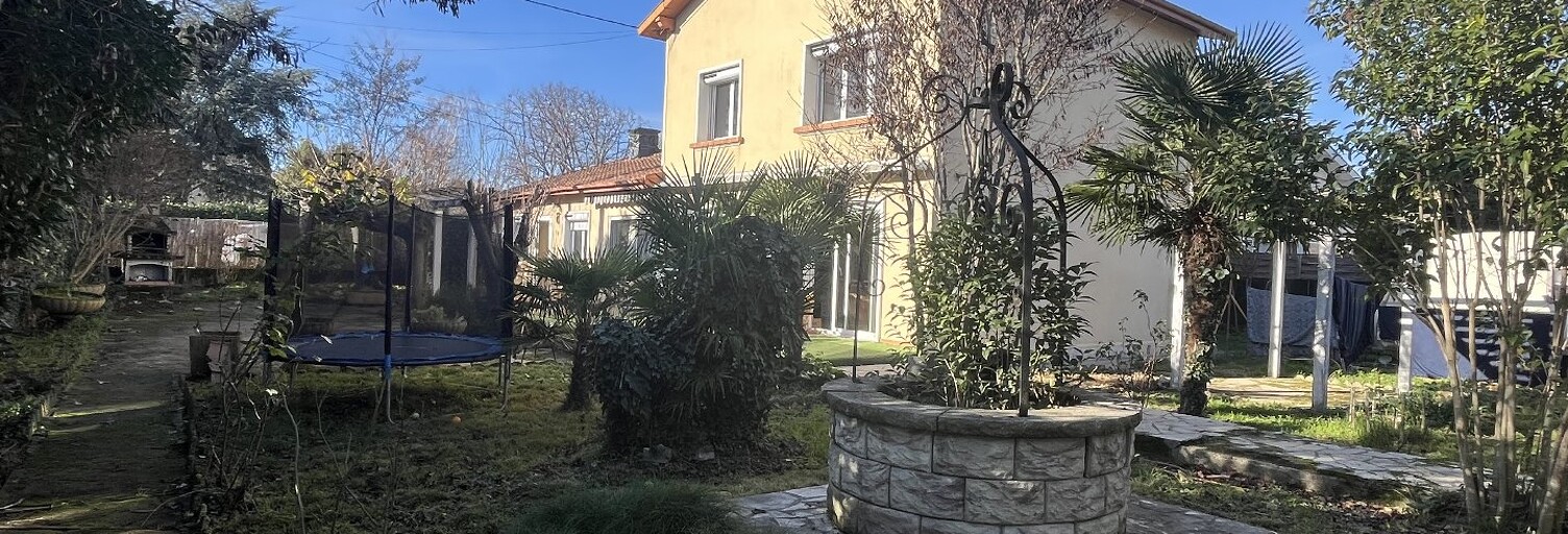 Maison 9 Pièces 144 m² à vendre à Saint-Jean-du-Falga (09100)