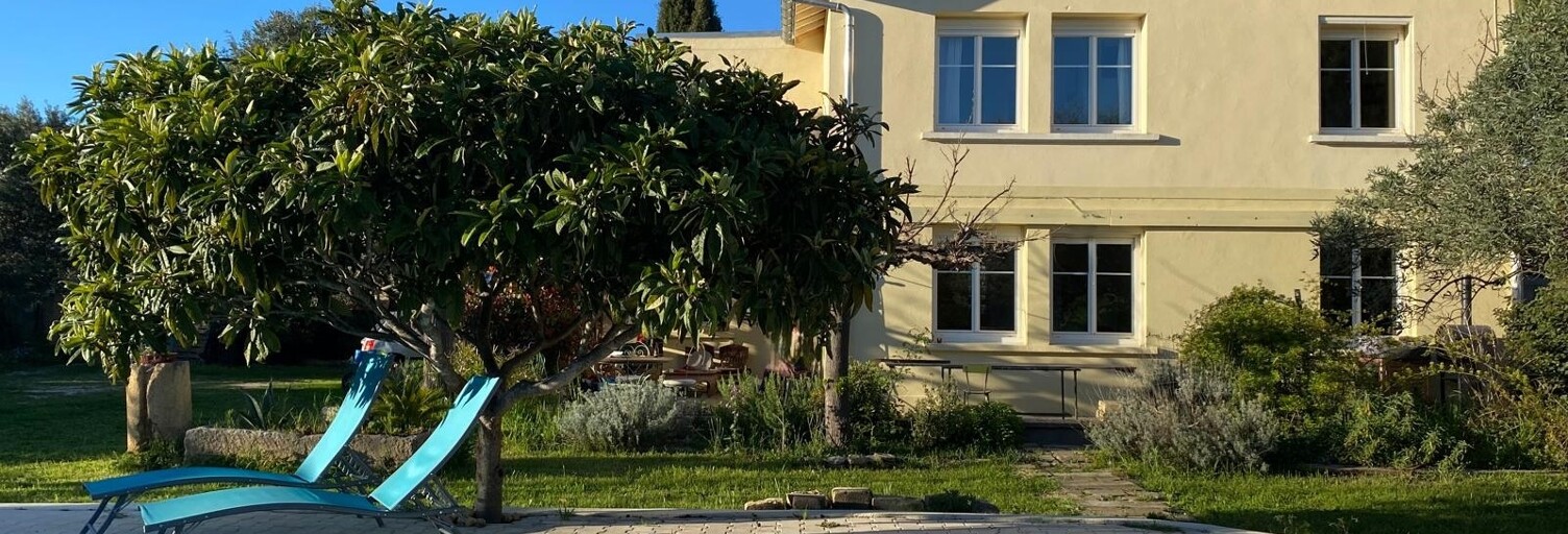 Maison 5 Pièces 130 m² à vendre à Remoulins (30210)