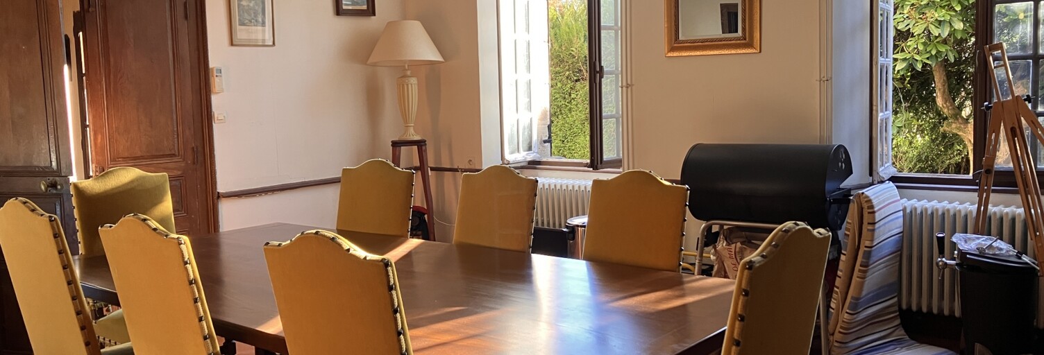 Maison 7 Pièces 183 m² à vendre à Pérols-sur-Vézère (19170)