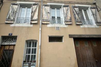 Immeuble  114000 €