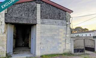 Immeuble  70 m² à vendre à Cézac (33620)