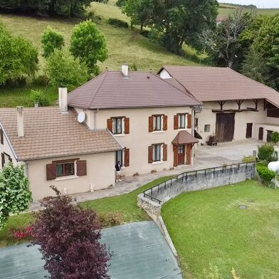 Maison 7 pièces 425000 €
