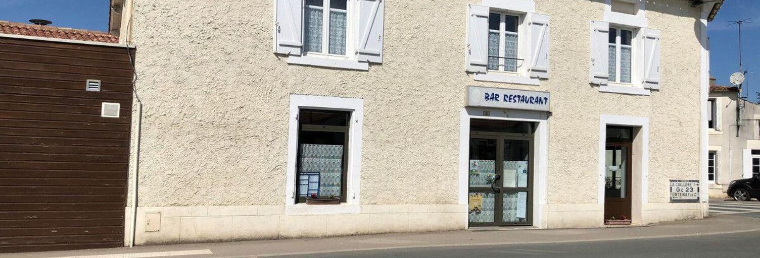 Commerce  400 m² à vendre à Saint-Cyr-des-Gâts (85410)