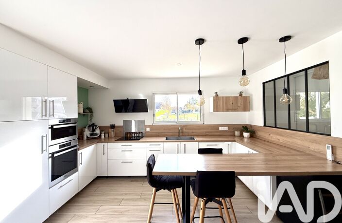Vente Maison/villa 5 pièces — photo 2