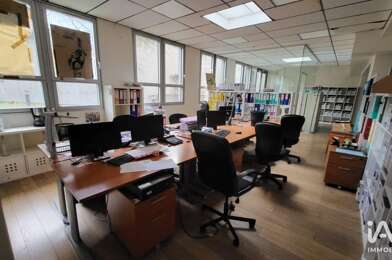 Commerce  1820000 €