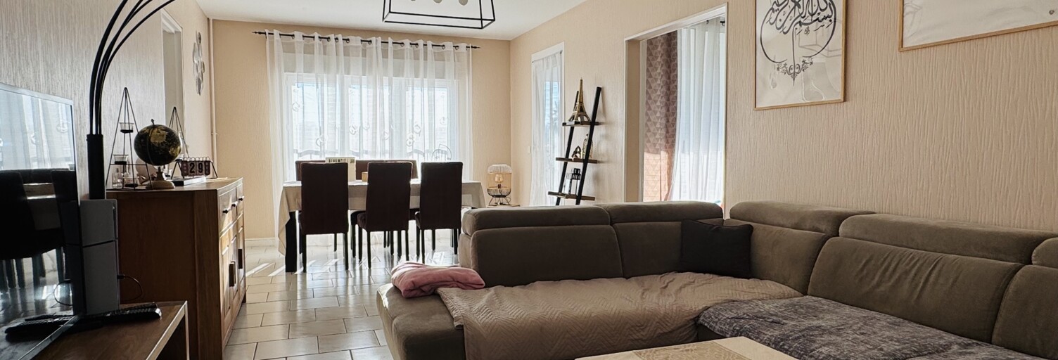 Appartement 6 Pièces 101 m² à vendre à Dammarie-les-Lys (77190)