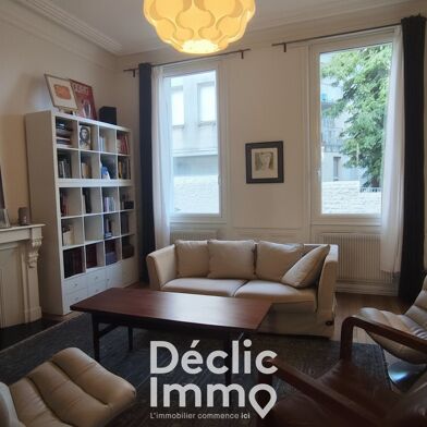 Maison 9 pièces 383400 €