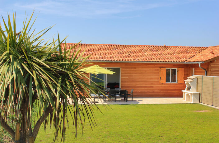 Logement T3 avec terrasse et jardin — photo 2