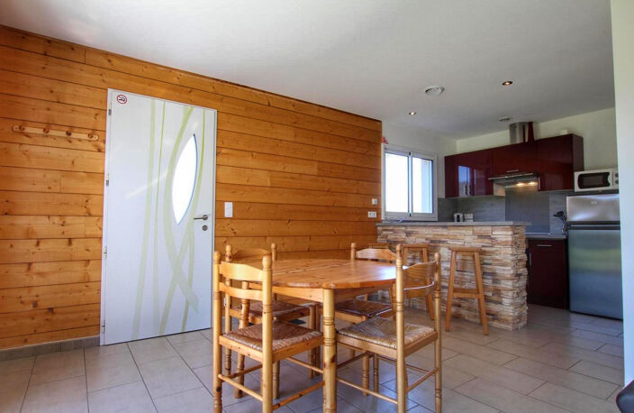 Logement T3 avec terrasse et jardin — photo 4