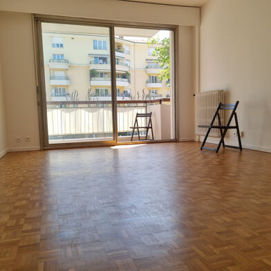 Appartement 2 pièces 954 €
