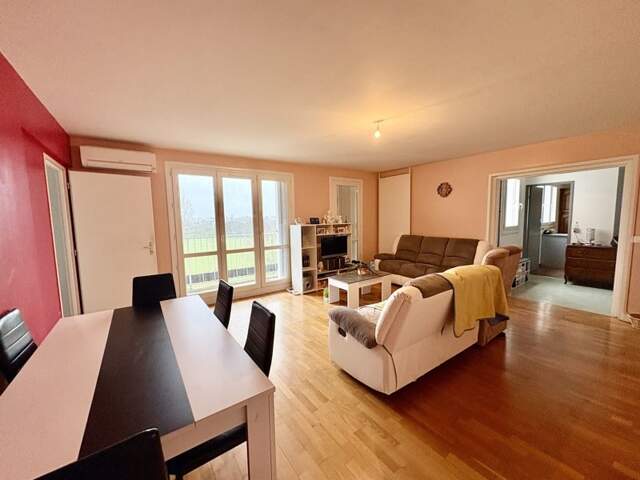 Appartement de 5 pièces principales — photo du bien