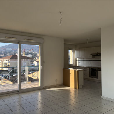 Appartement 4 pièces 198000 €