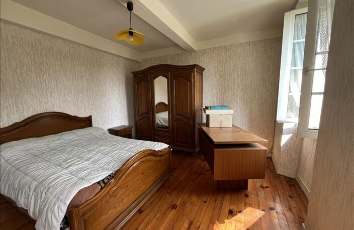 Vente maison 8 pièces 240 m² Saint-Gaudens (31800) — photo 2