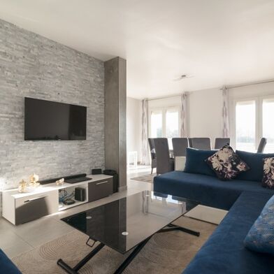 Maison 4 pièces 314160 €