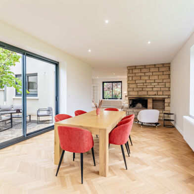 Maison 9 pièces 880000 €