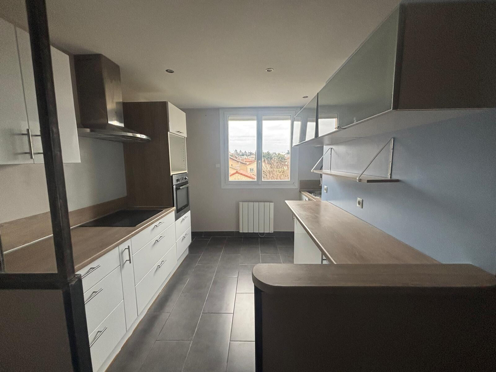 Appartement  T4 à louer Valence 26000