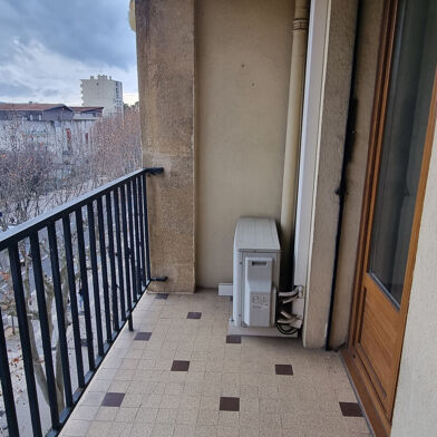 Appartement 3 pièces 1364 €