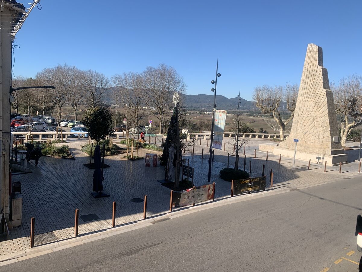 Appartement  T2 à louer Pierrefeu-du-Var 83390