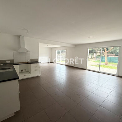 Maison 4 pièces 1248 €