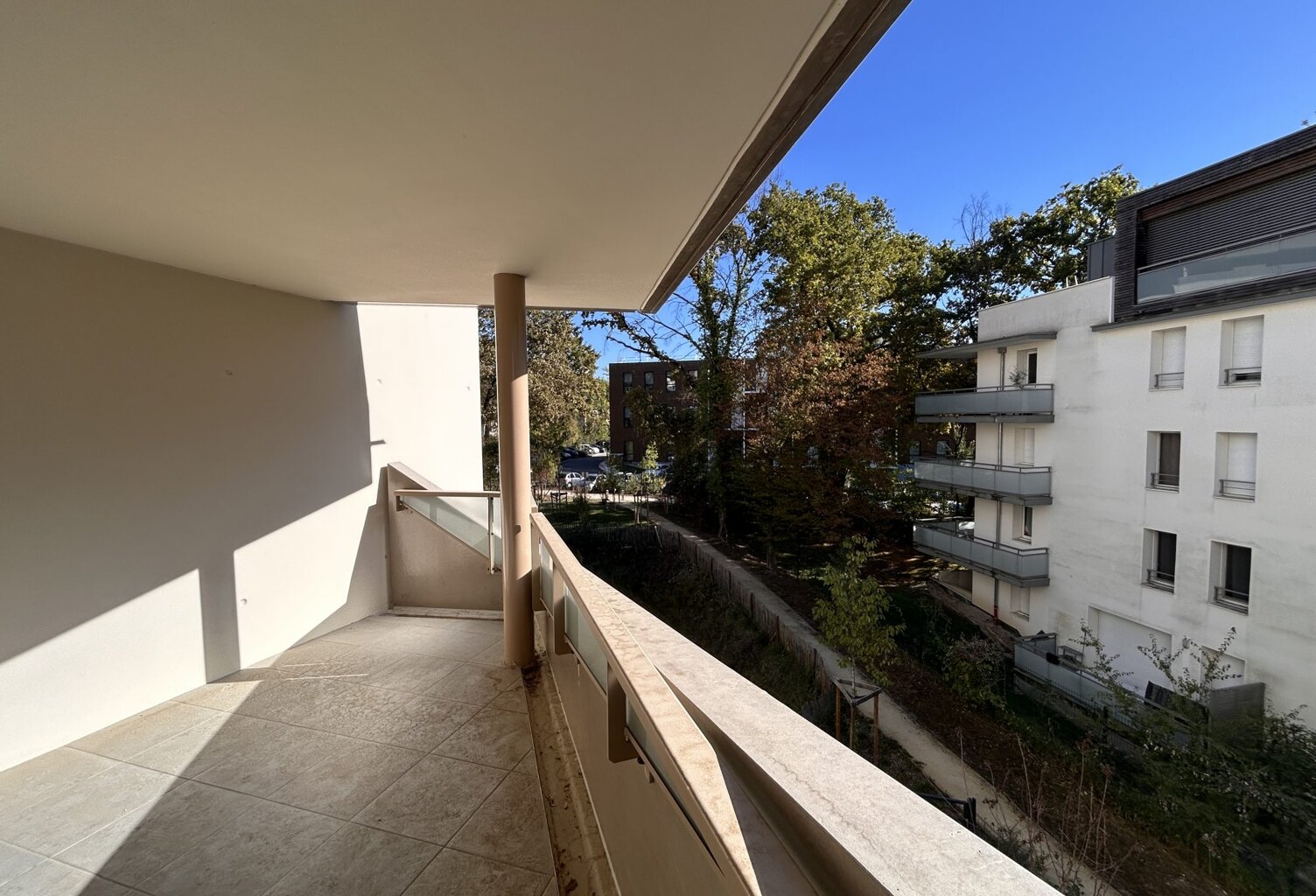 Appartement T3 de 68 m² avec un balcon de 10,93 m² — photo 1